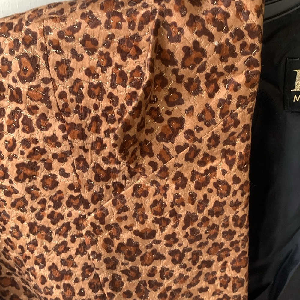 Gorgeous Vintage Escada Leopard with gold thread blazer worn 1 time - Picture 3 of 12